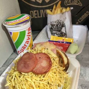 imagem do produto TRIPLO BURGUER + BATATA FRITA + GUARAVITA