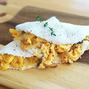 imagem do produto Tapioca com queijo, presunto e ovo