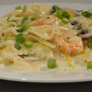 imagem do produto Penne ao molho branco com camarão .