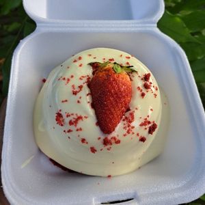 imagem do produto Mini vulcão Red Velvet