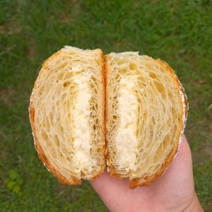 imagem do produto Croissant Neve Crocante 🎄