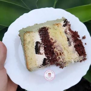 imagem do produto Bolo Oreo com Pistache 
