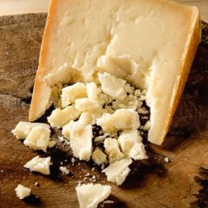 imagem do produto Queijo maturado mantiqueira de Minas