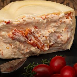 imagem do produto Queijo recheado com tomate seco