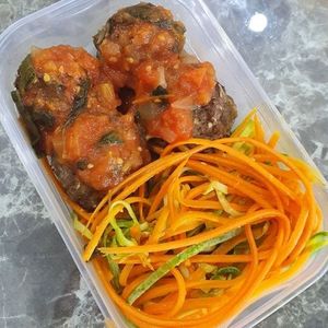 imagem do produto Macarrão de abobrinha com carne