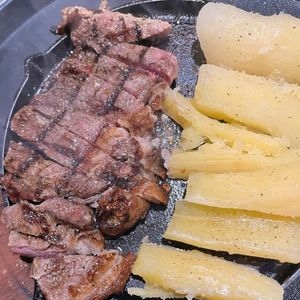 imagem do produto Steak com mandioca.