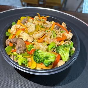 imagem do produto Yakisoba Filé e Camarão 