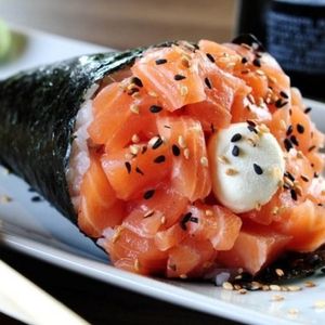 imagem do produto Temaki Salmão em cubos 