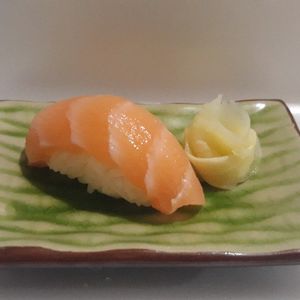 imagem do produto NIGUIRI DE SALMÃO (1 unidade)