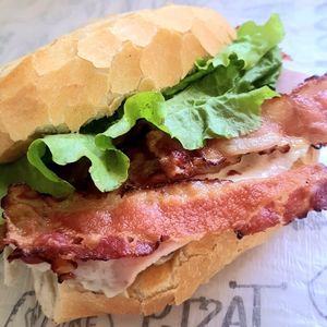 imagem do produto X salada bacon pão francês 