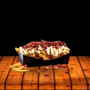 imagem do produto BATATAS FRITA CRINKLE COM CATUPIRY E BACON 300G