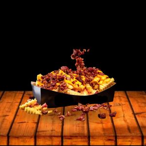 imagem do produto BATATAS FRITA CRINKLE COM CHEDDAR E BACON 300G