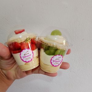 imagem do produto Copo Ninho Duplo Morango 200ml