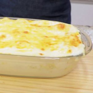 imagem do produto LASANHA 4 QUEIJOS TAM.FAMÍLIA! ESCOLHA O TAMANHO!!! E DEIXE AGENDADO!!!