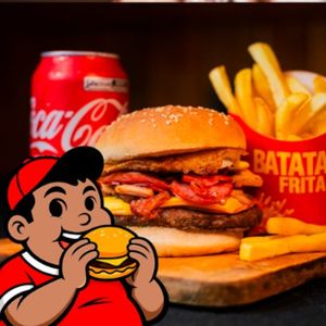 imagem do produto COMBO 04  2 X-BURGUERES + 1 HAMBÚRGUER + 1 BATATA P + 3 GUARAVITAS 