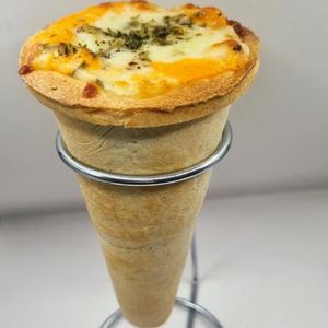 imagem do produto Pizza cone 3 Queijos