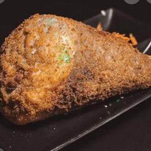 imagem do produto Temaki frito com camarão empanado