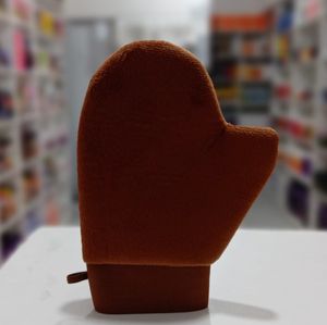 imagem do produto LUVA DE DEDO MARRON PARA AUTO BRONZEAMENTO