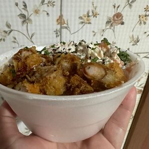 imagem do produto Sushi no Pote Filadélfia e camarão empanado