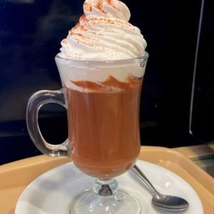 imagem do produto Chocolate quente com chantilly 