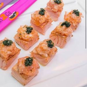 imagem do produto Cubos de salmão maçaricado !