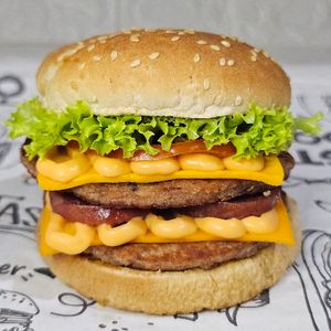 imagem do produto X-Cheddar duplo 