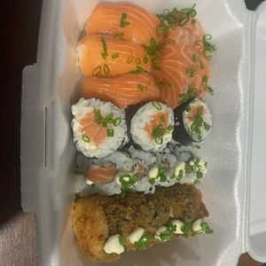 imagem do produto Combinado de salmão 25 peças 