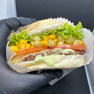 imagem do produto Combo solteiro 1 X salada+ coca cola 350ml