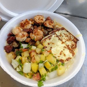 imagem do produto MISTÃO COM CAMARÃO:carne, bacon, frango, calabresa, vinagrete e queijo coalho 