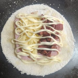 imagem do produto BEIJÚ : calabresa, queijo, presunto e catupiry 