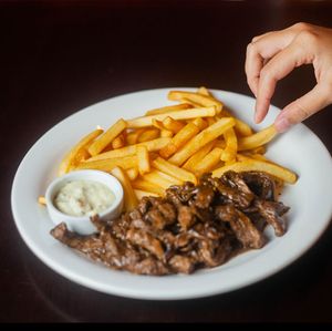 imagem do produto FILÉ COM FRITAS