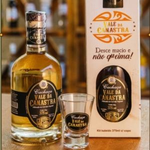 imagem do produto Kit Presente Cachaça Vale da Canastra Kaleido Terra 375 Ml