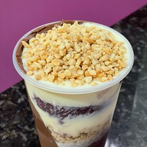 imagem do produto Ninho com nutella + amendoim granulado 