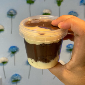 imagem do produto BOLO NO POTE DOIS AMORES 