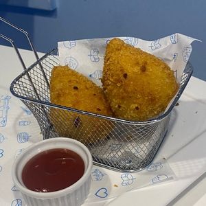 imagem do produto Coxinha queijo cremoso