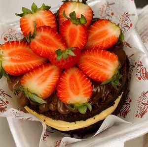 imagem do produto Brownie Supreme - Morangos - 350g