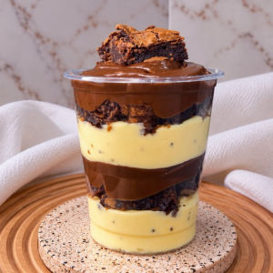 imagem do produto Copo Supreme Brownie, Maracujá e Chocolate
