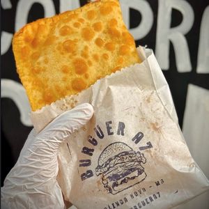 imagem do produto PASTEL CARNE E QUEIJO - A7