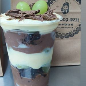 imagem do produto Copo da felicidade uva sem chantilly