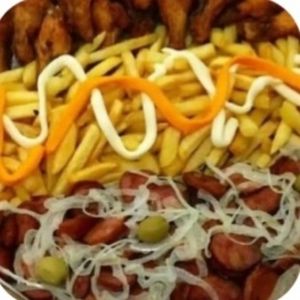 imagem do produto Frango a passarinho,batata com requeijão e cheddar,calabresa