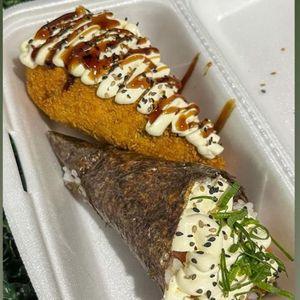 imagem do produto 1 Temaki Hot Especial & 1 temaki natural especial 