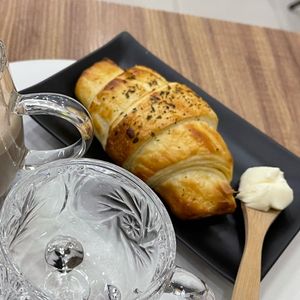 imagem do produto Croissant de Presunto e queijo 