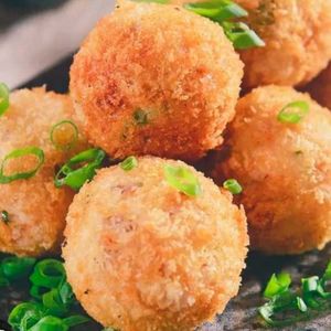 imagem do produto Bolinha de camarão com cream cheese 