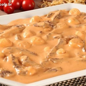 imagem do produto Refeição 2 Pessoas - Strogonoff de Boi (1,2Kg)