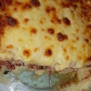 imagem do produto Prato Individual - Escondidinho de Carne Moída 