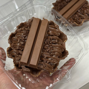 imagem do produto Cestinha de Brigadeiro com KitKat