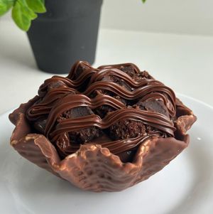 imagem do produto Cestinha Gourmet de Brigadeiro com Brownie 