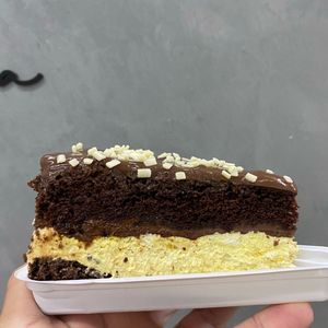 imagem do produto Bolo de mousse de maracujá com Nutella
