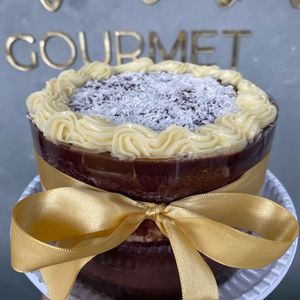 imagem do produto Bolo inteiro de prestígio 