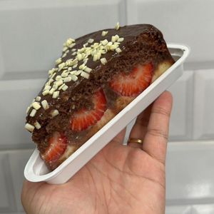 imagem do produto Bolo Trufado de Morango 